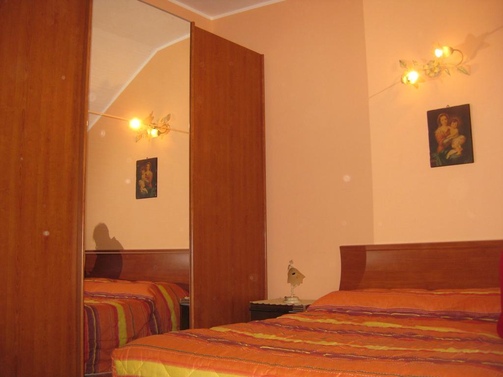 Villa Nina Trecastagni Zimmer foto