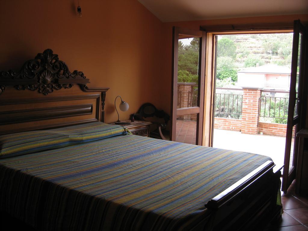 Villa Nina Trecastagni Zimmer foto
